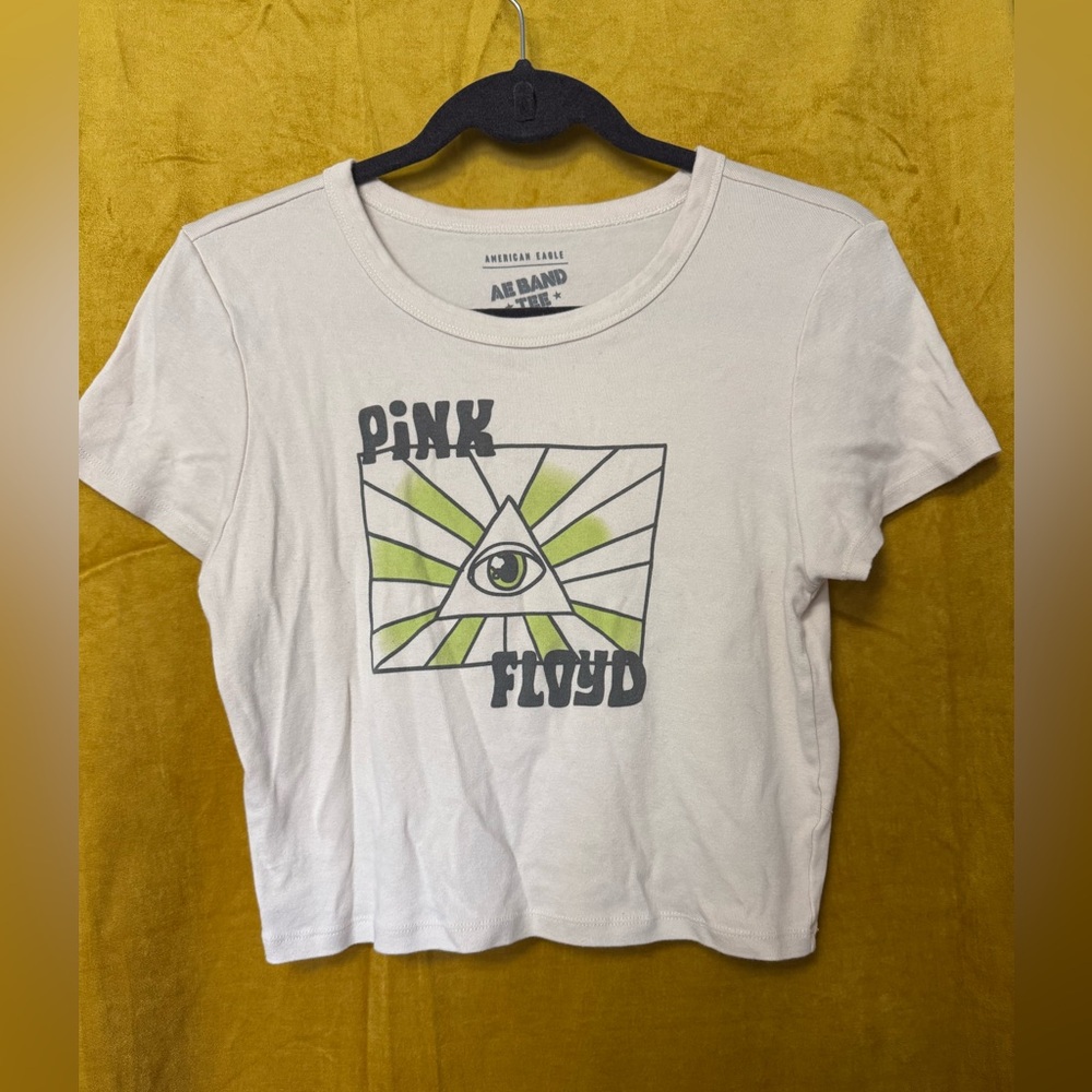 American Eagle Outfitters Cream Band Tee- Pink Floyd